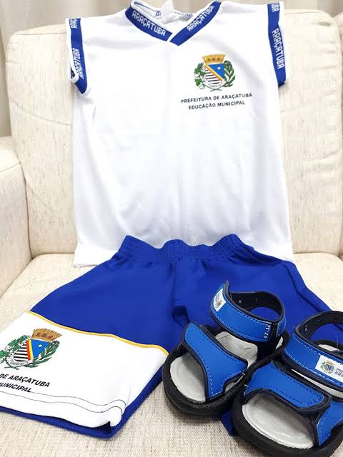Uniformes escolares Araçatuba 2026, licitação pregão eletrônico.