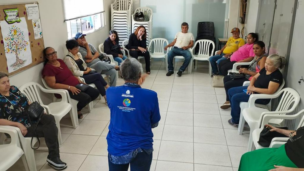 Participantes do 1º Circuito de Inclusão em Araçatuba discutem acessibilidade.