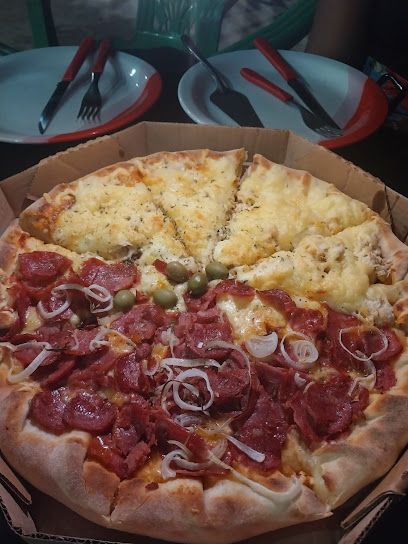 Familia ld lanches e pizzaria,