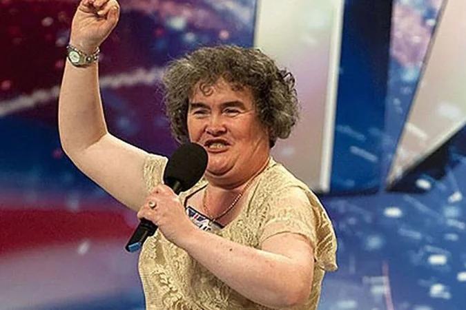 Susan Boyle surpreende com novo visual no Pride of Britain