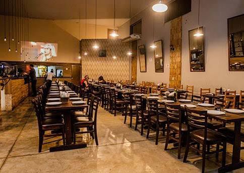 Pizzaria Dona Amélia Logo