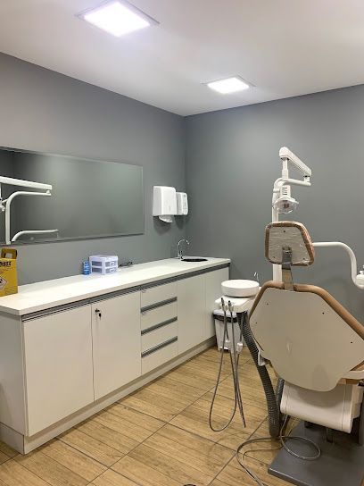 Lidery Odontologia - Tratamento de Canal