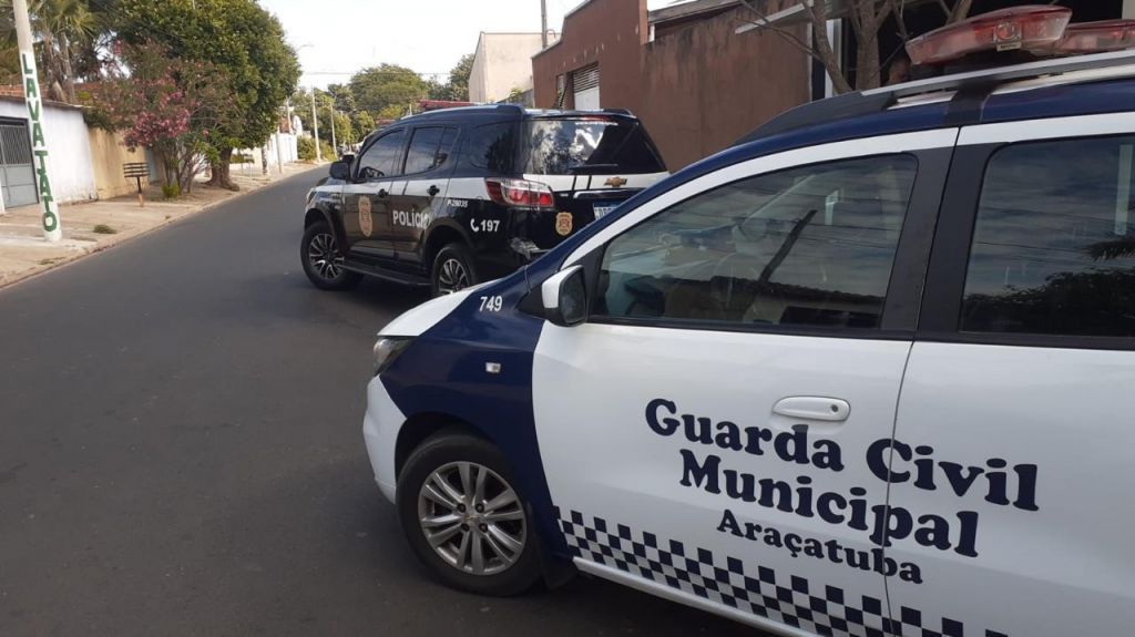 Guarda Civil e Polícia apreendem drogas e itens suspeitos em Araçatuba.