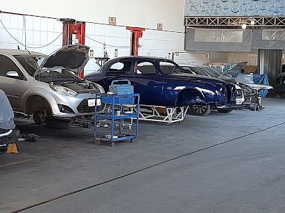 DÉ Auto Center