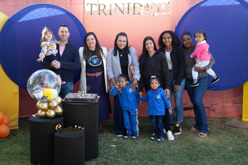 Autoridades e comunidade celebram 22 anos do CEI Trinidade Castilho Teno.
