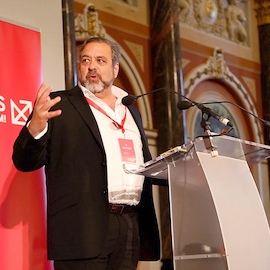 Andy Psarianos at a Maths — No Problem! conference