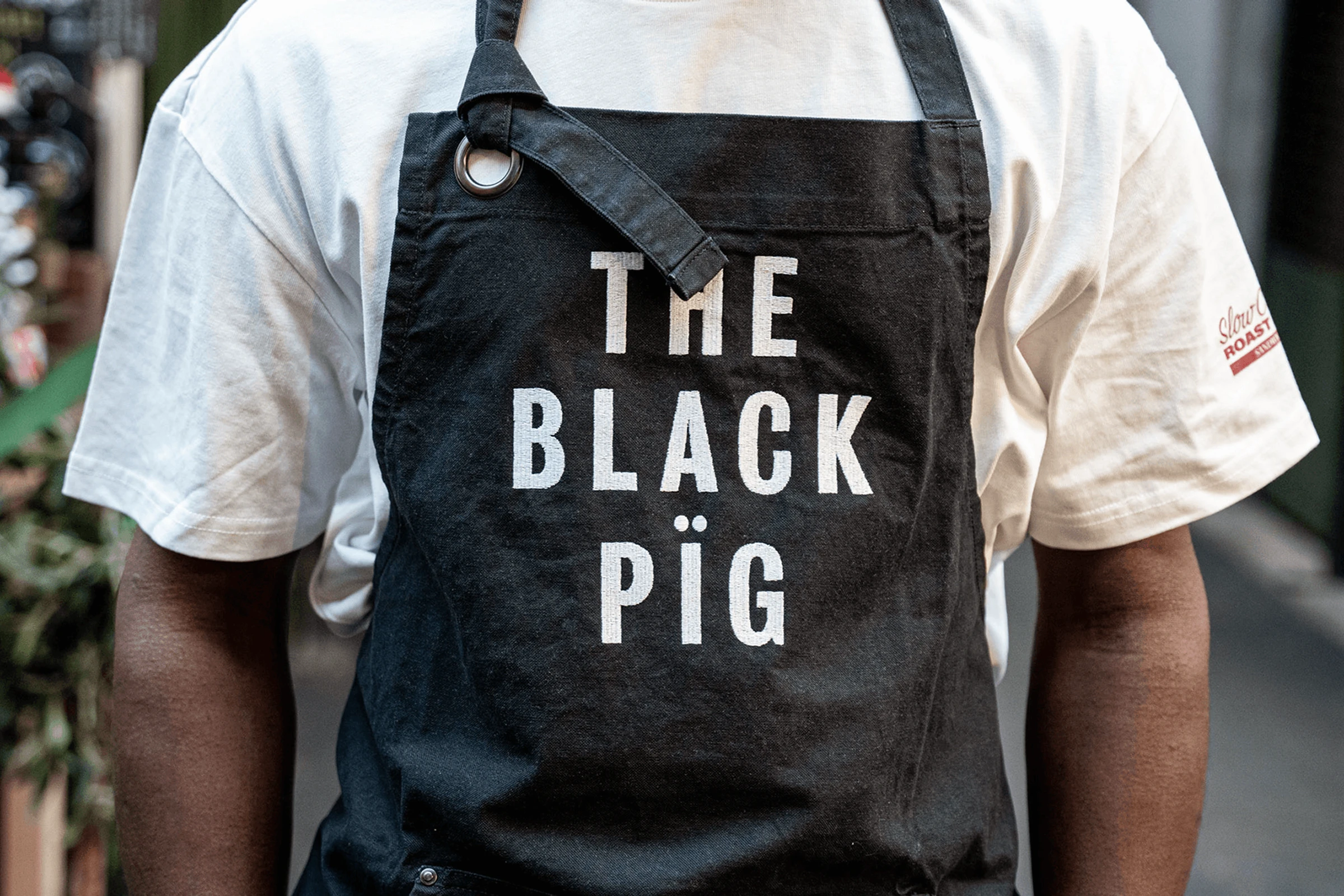 The Black Pig apron
