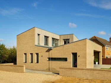Contemporary Passivhaus show home in St Neots
