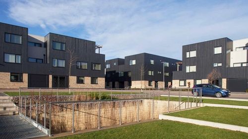 Townhouses and apartments with FSC-Certified timber and brick cladding