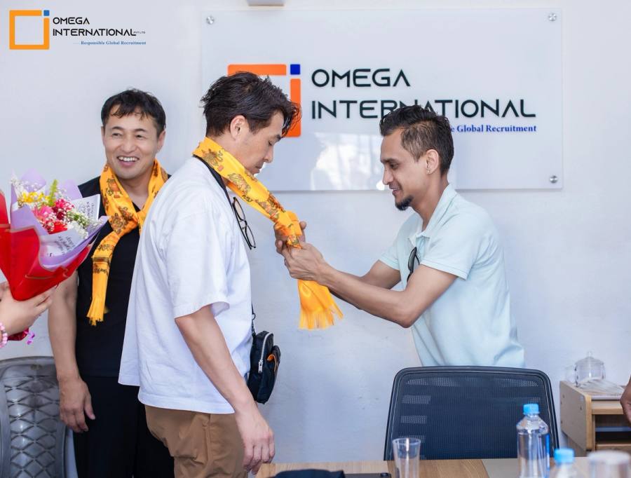 Welcoming partners from abroad