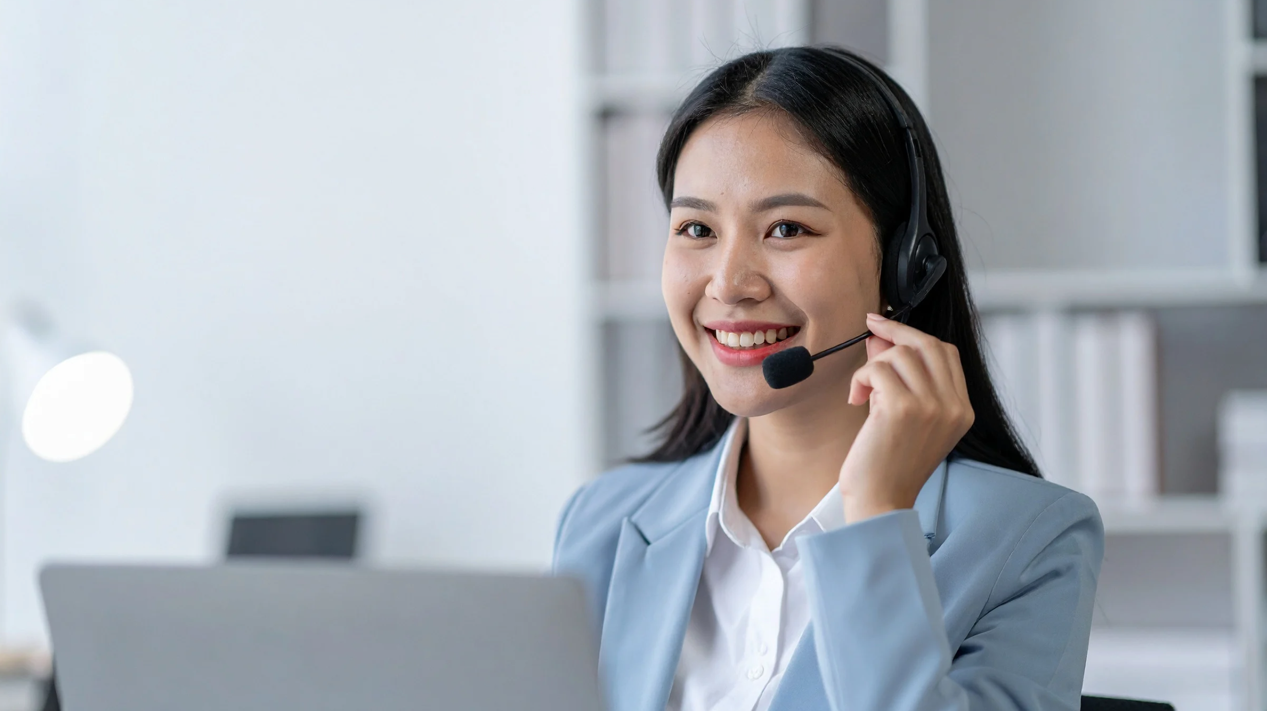 Why US Companies Are Hiring Teams in Vietnam: The Strategic Shift of 2026