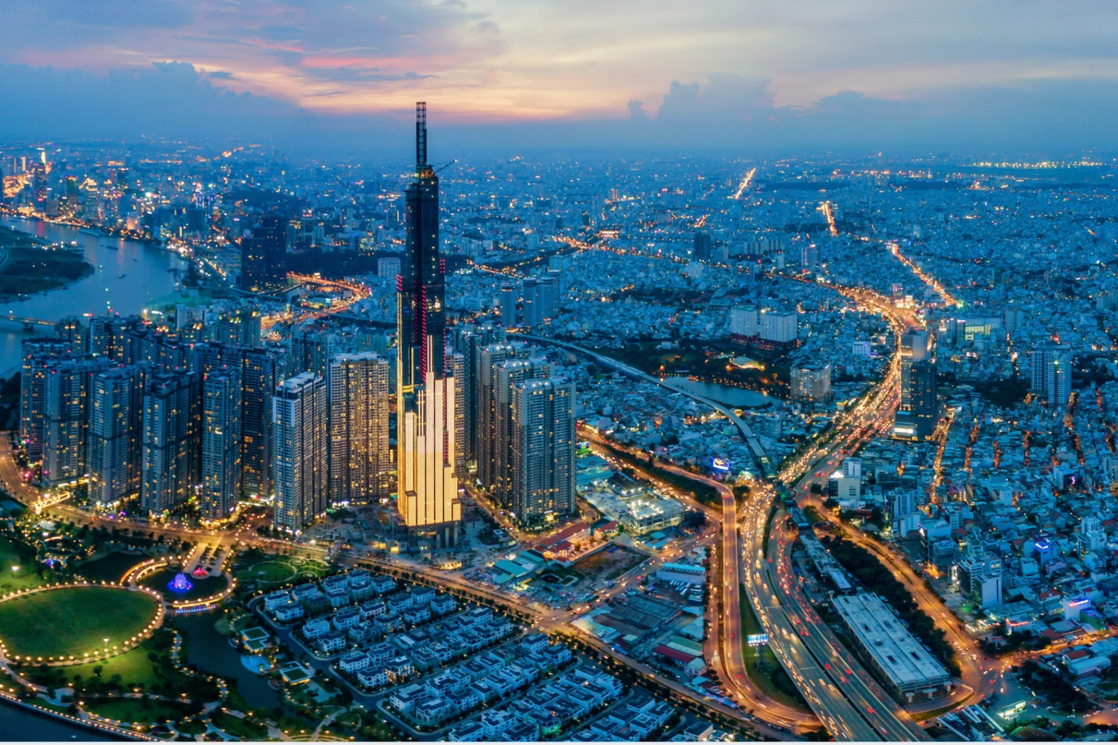 10 Reasons Global Companies Are Expanding Teams in Vietnam