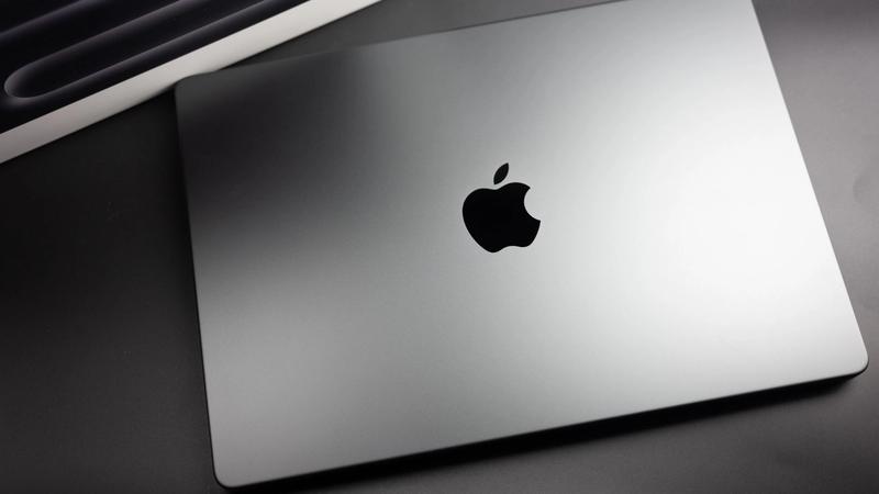 Strengthening Mac Security with Jamf Protect: 5 Key Features to Explore
