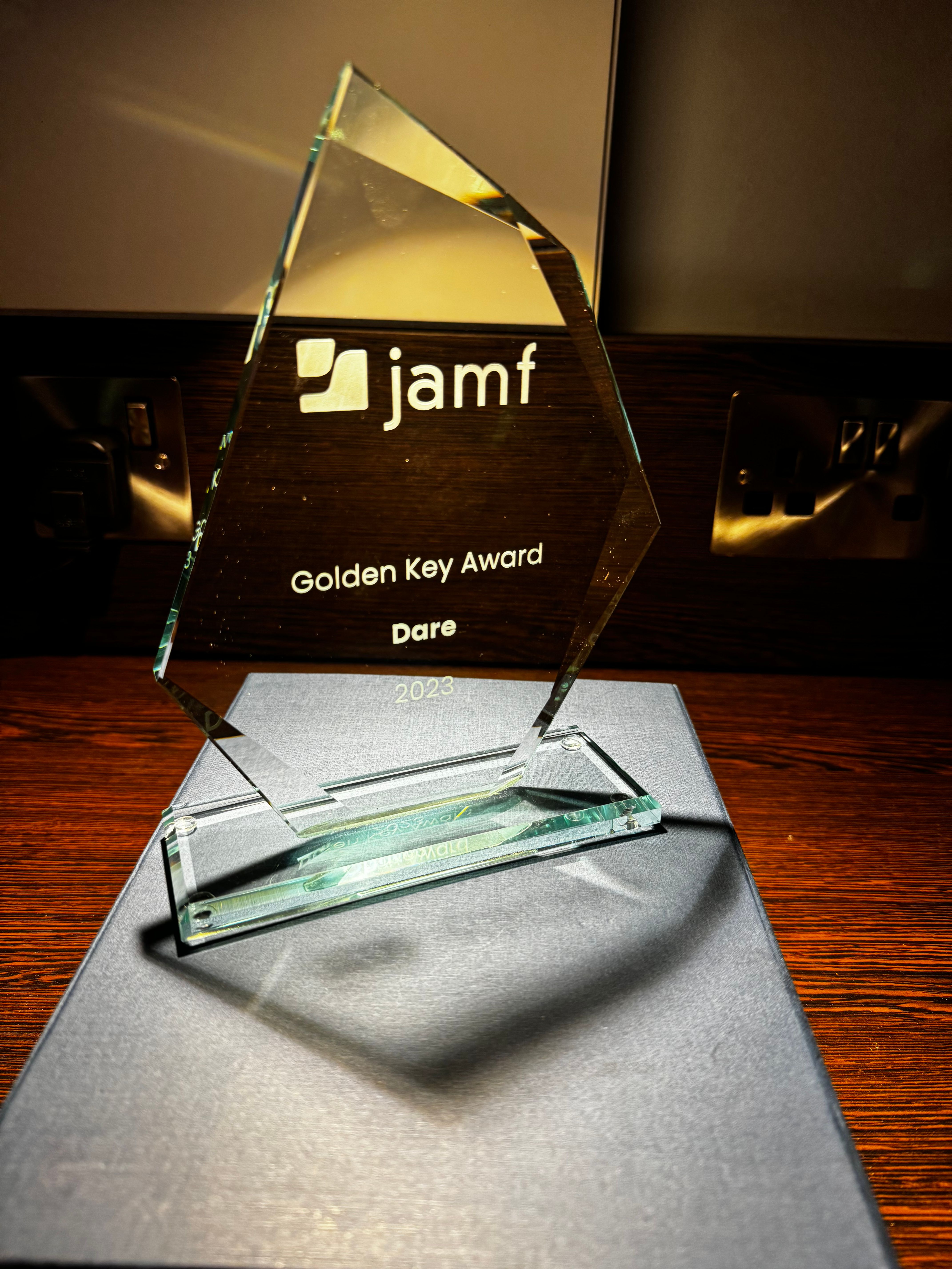 DARE Receives Jamf Award For Apple Security
