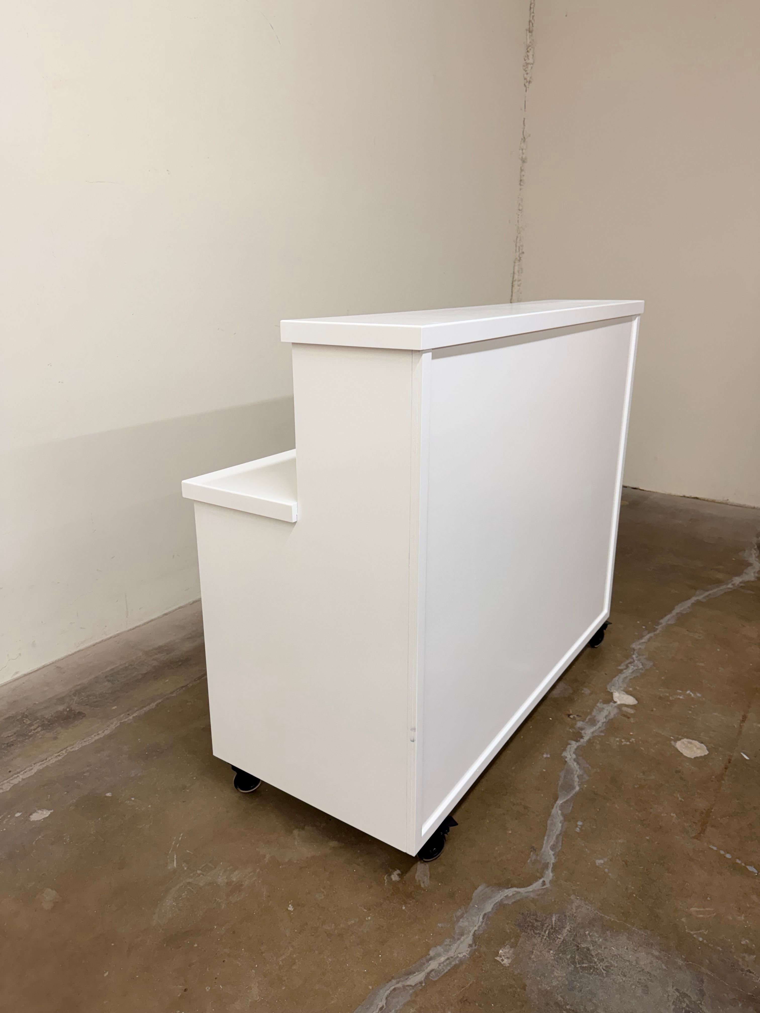 The Nook Serving Bar