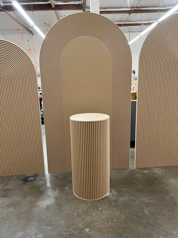 Ripple Pedestal