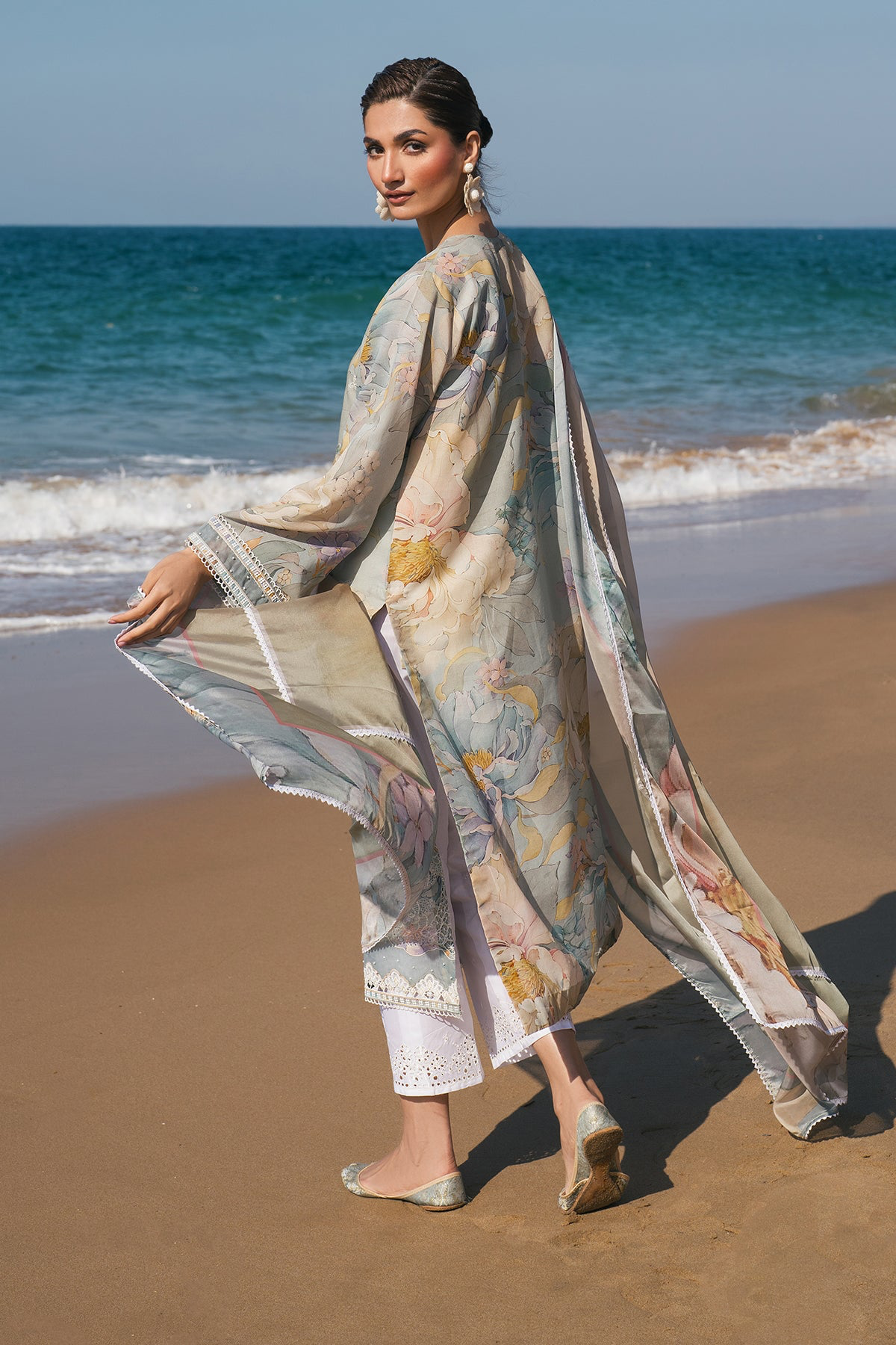 BAROQUE-EMBROIDERED PRINTED LAWN SF-4121 photo 2