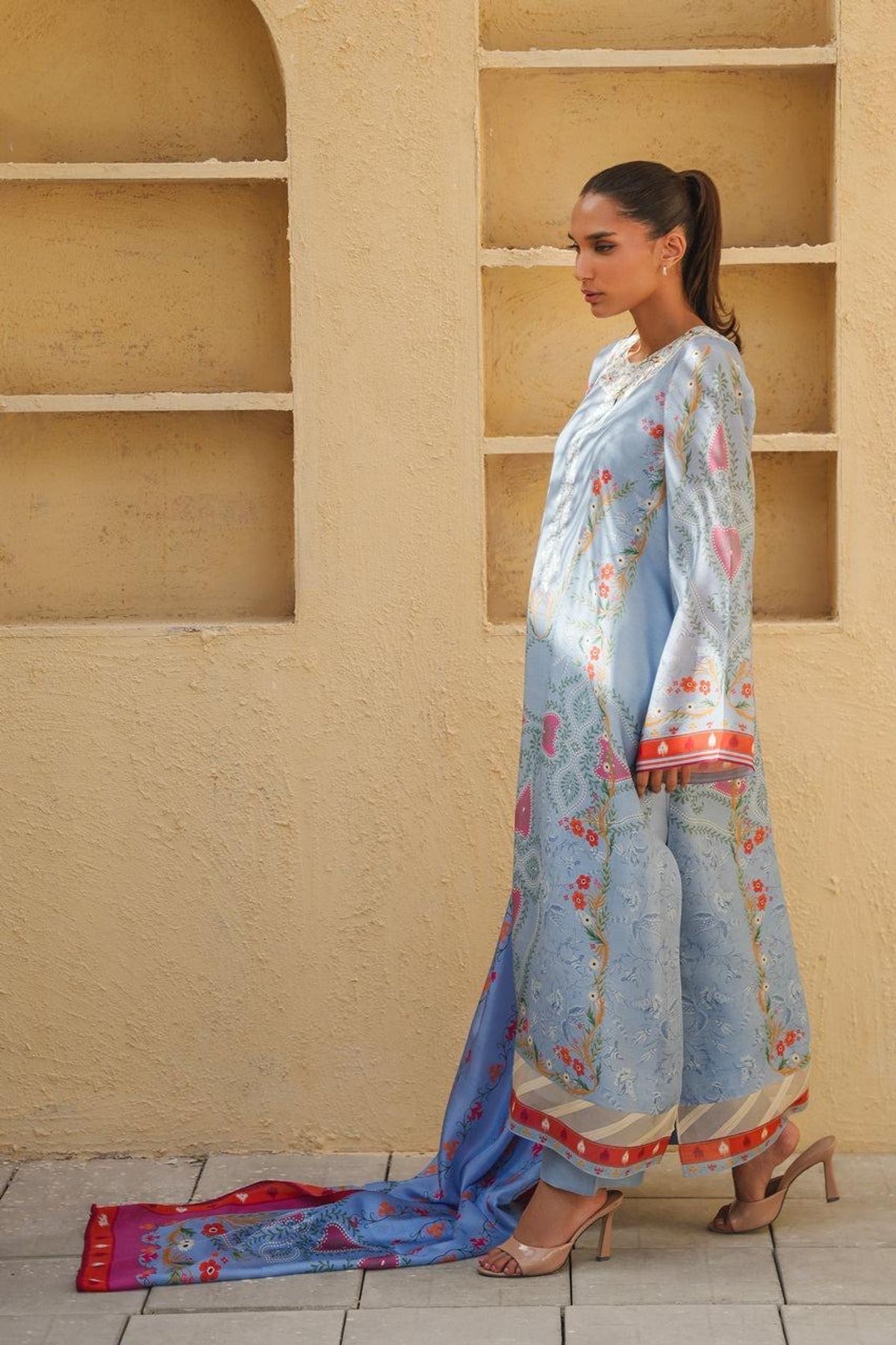 Sloane 3pc suit - sky blue photo 4