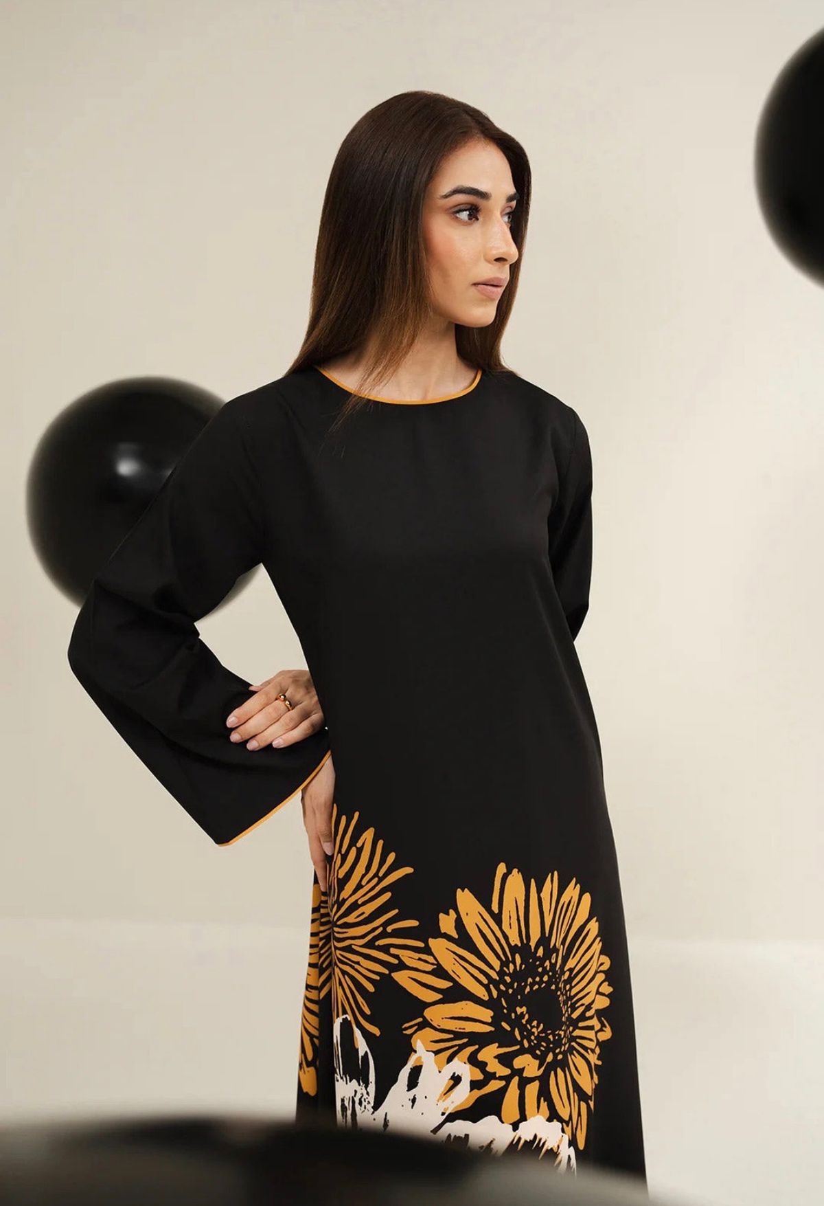 Sunroot Kaftan dress with scarf photo 2