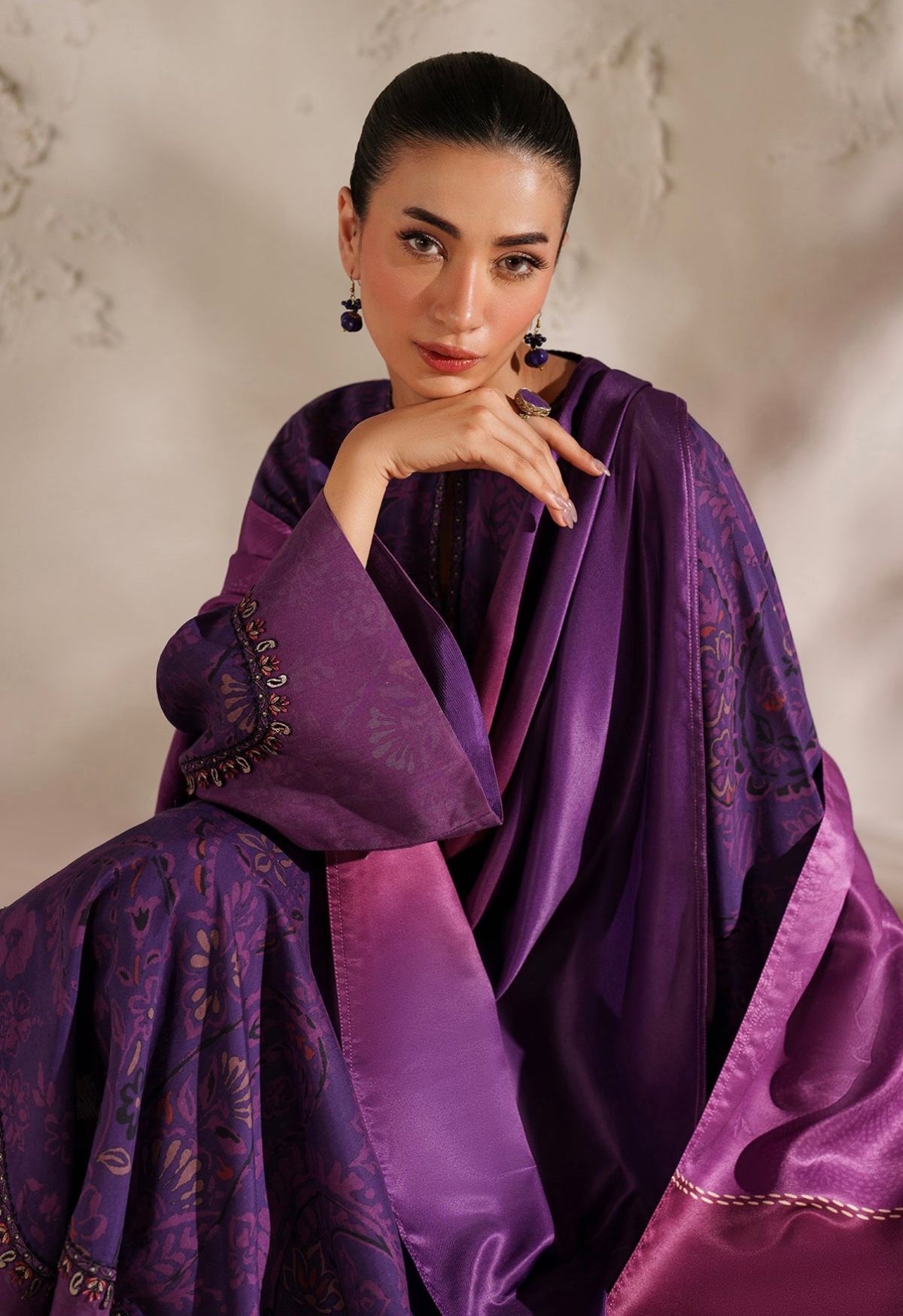 BAROQUE-EMBROIDERED VISCOSE SILK SF-4291 photo 1