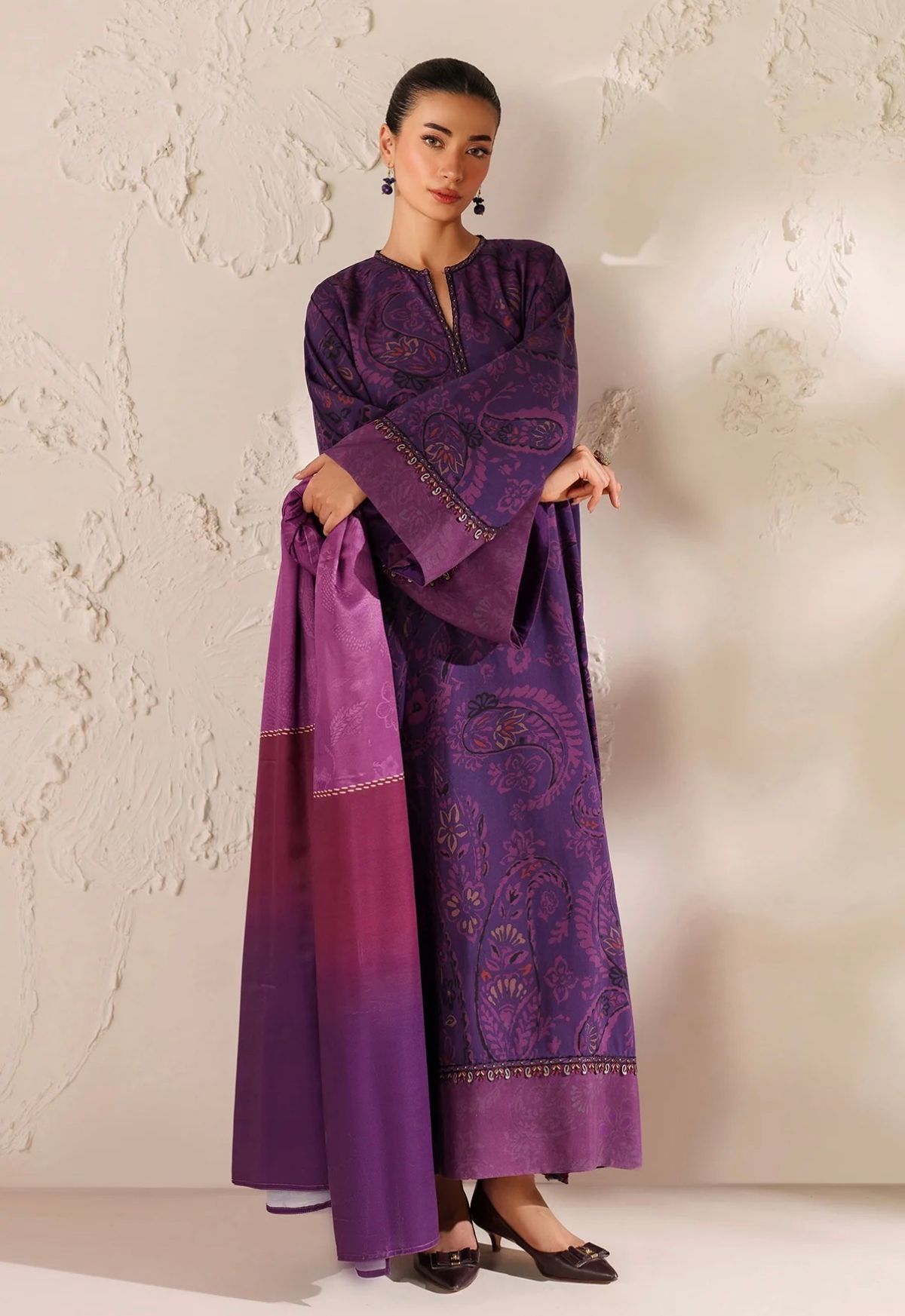 BAROQUE-EMBROIDERED VISCOSE SILK SF-4291 photo 2