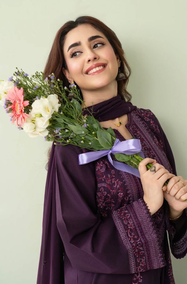Nehal by Rozana photo 2