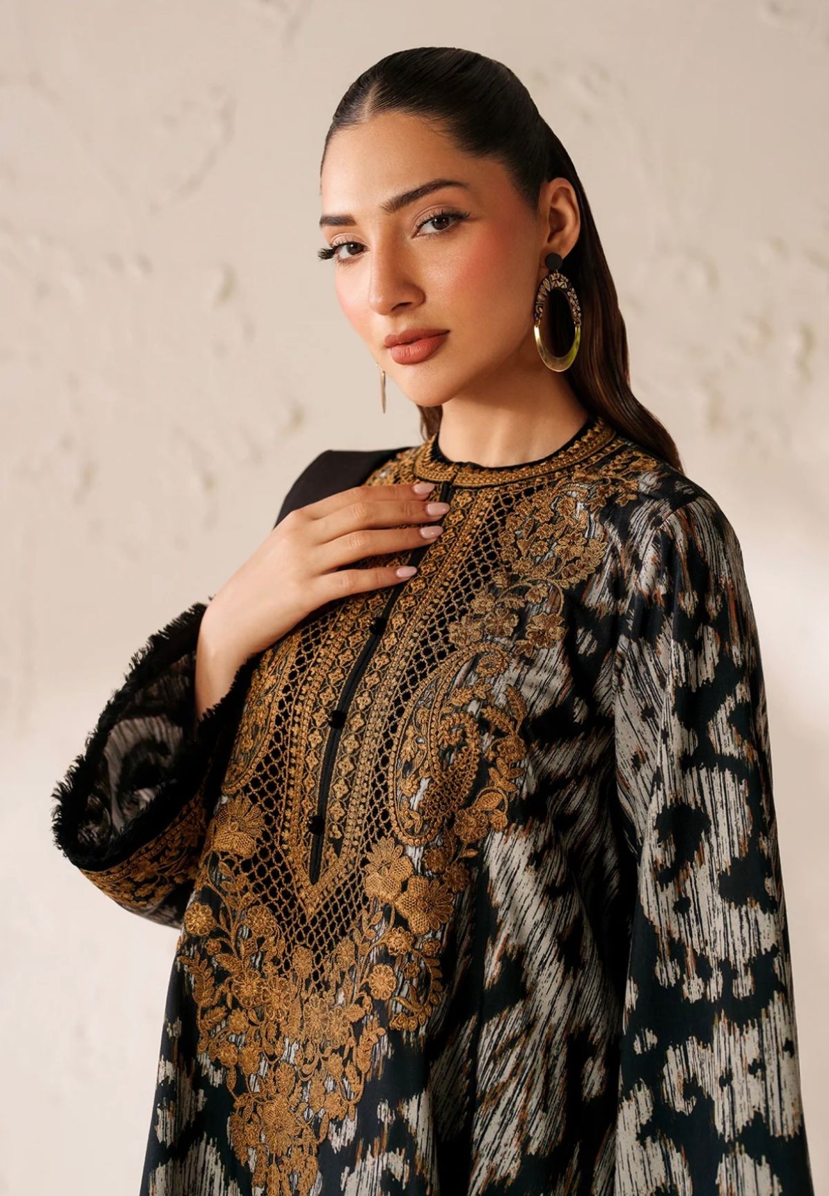 BAROQUE-EMBROIDERED VISCOSE SILK SF-4289 photo 1