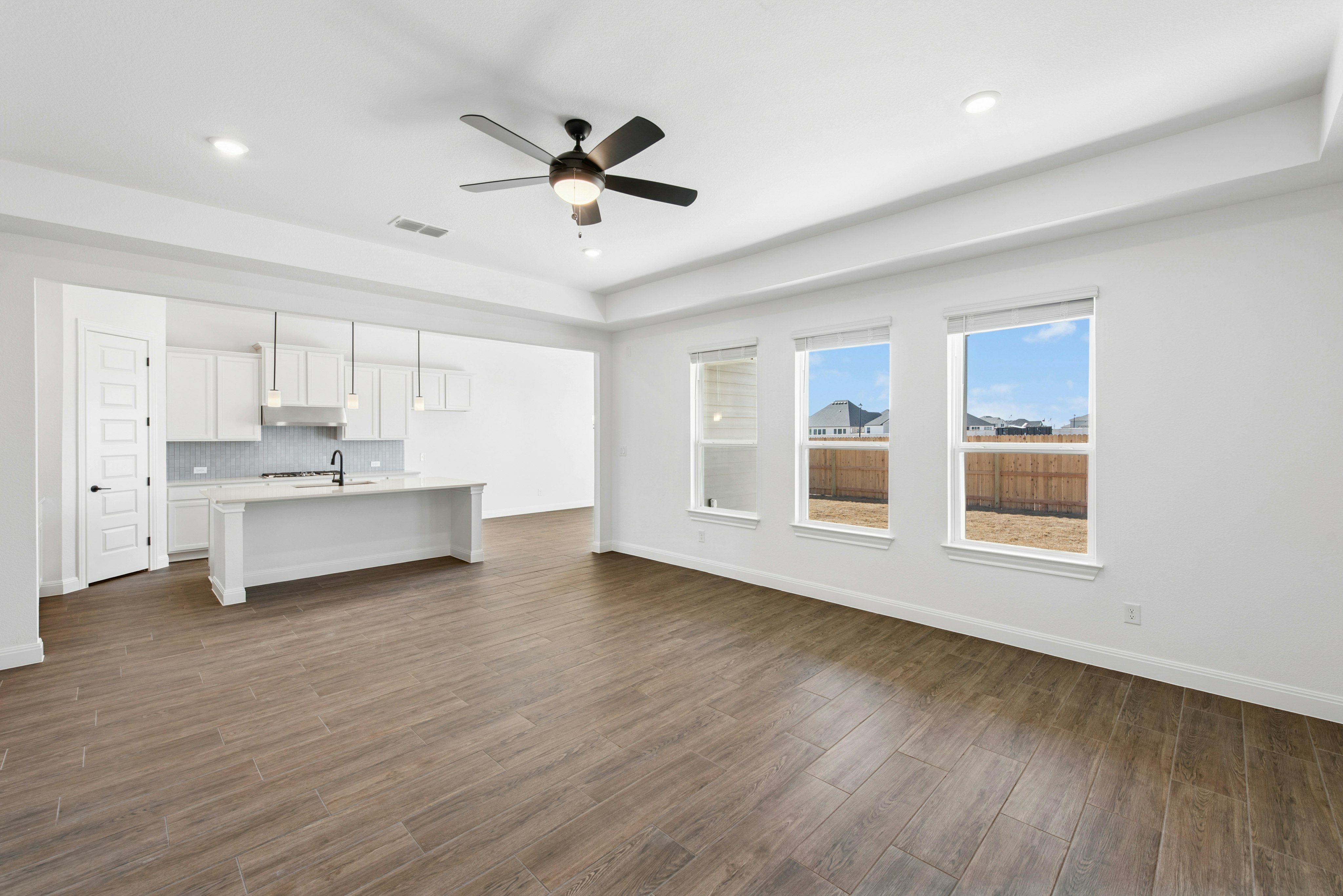 17305 Silverman Dr, Pflugerville, TX 78660 Gallery - View 4