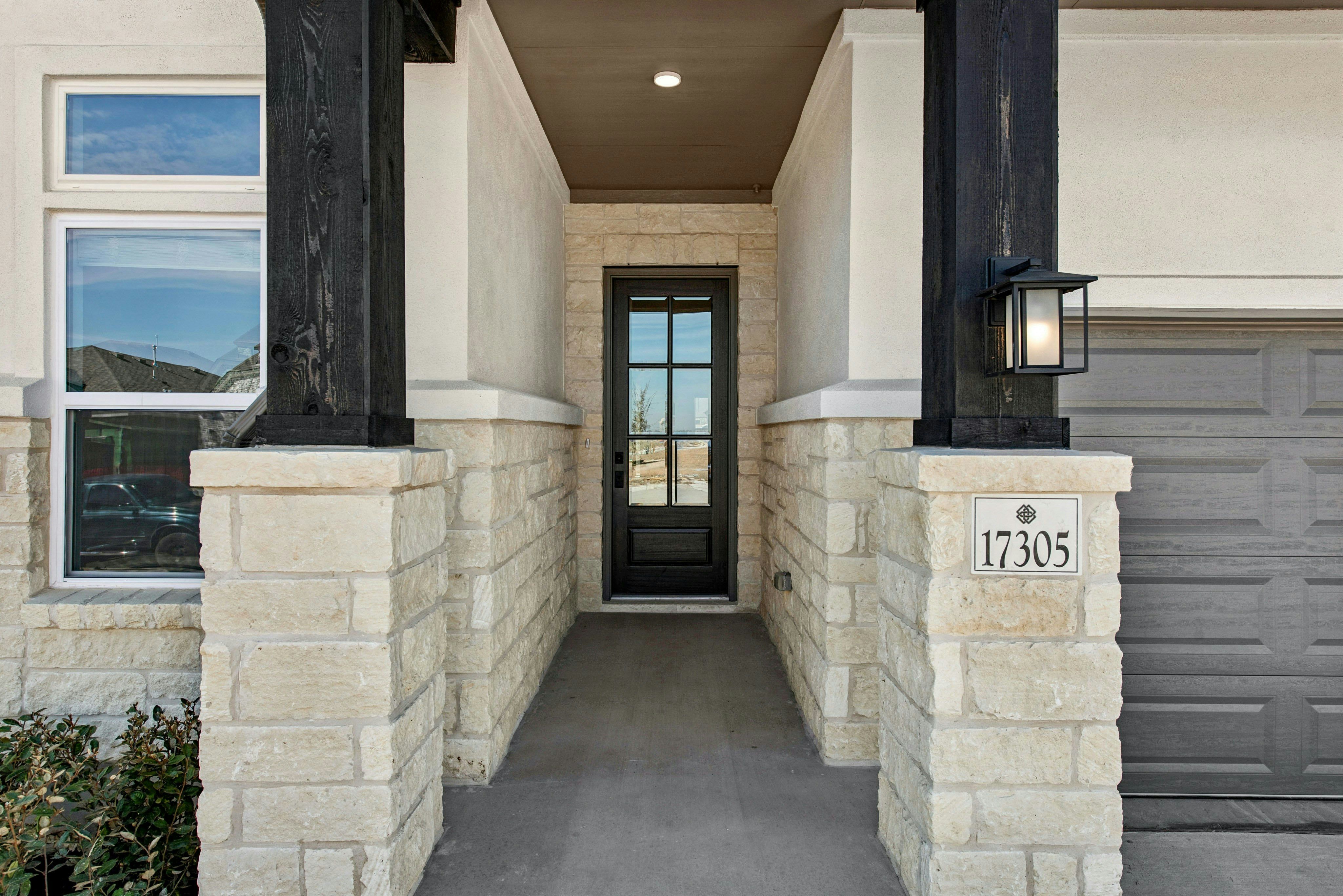 17305 Silverman Dr, Pflugerville, TX 78660 Gallery - View 3