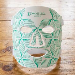 Omnilux Contour Face