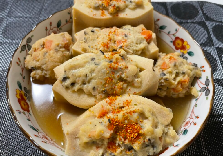Stuffed Koya Tofu with Chicken and Vegetables