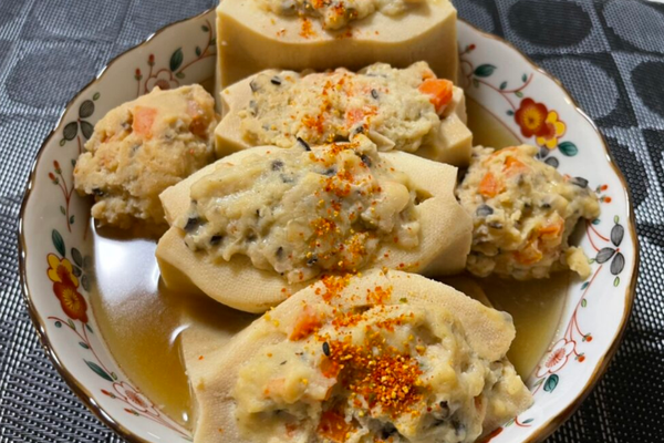 Stuffed Koya Tofu with Chicken and Vegetables