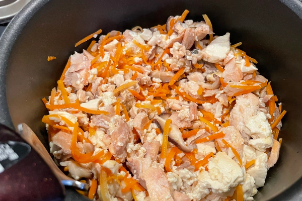 Tofu salteado japonês com salmão