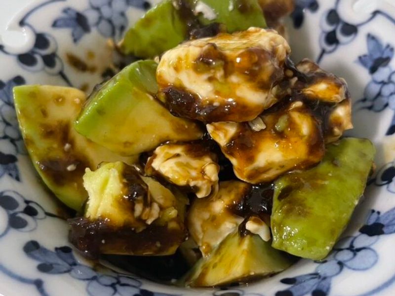 Rich and Delicious! Avocado and Cream Cheese with Nori Tsukudani