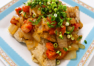 Pan Fried Horse Mackerel with Tomato Ginger Sauce