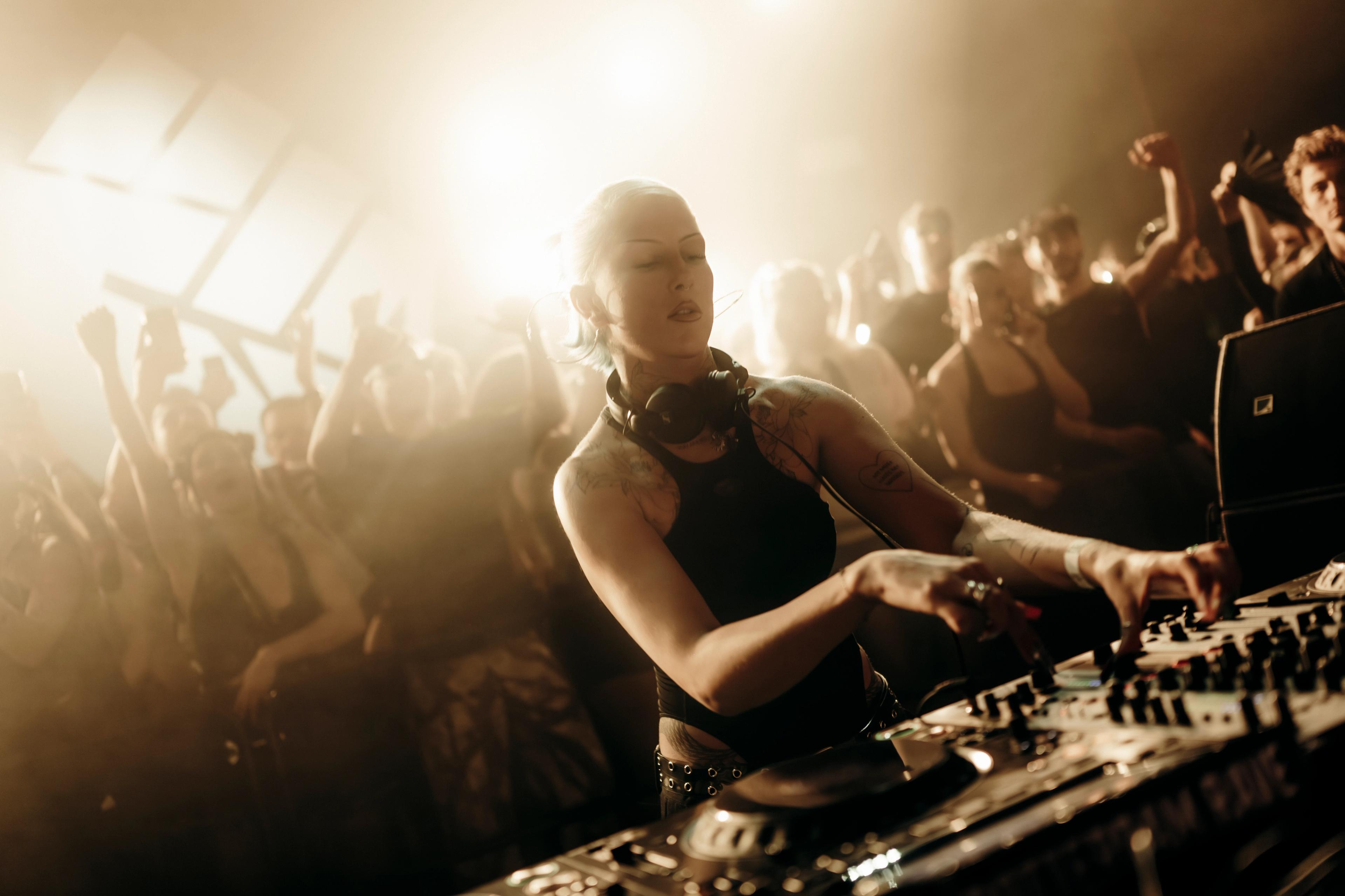 Beach Sessions with CLOUDY 