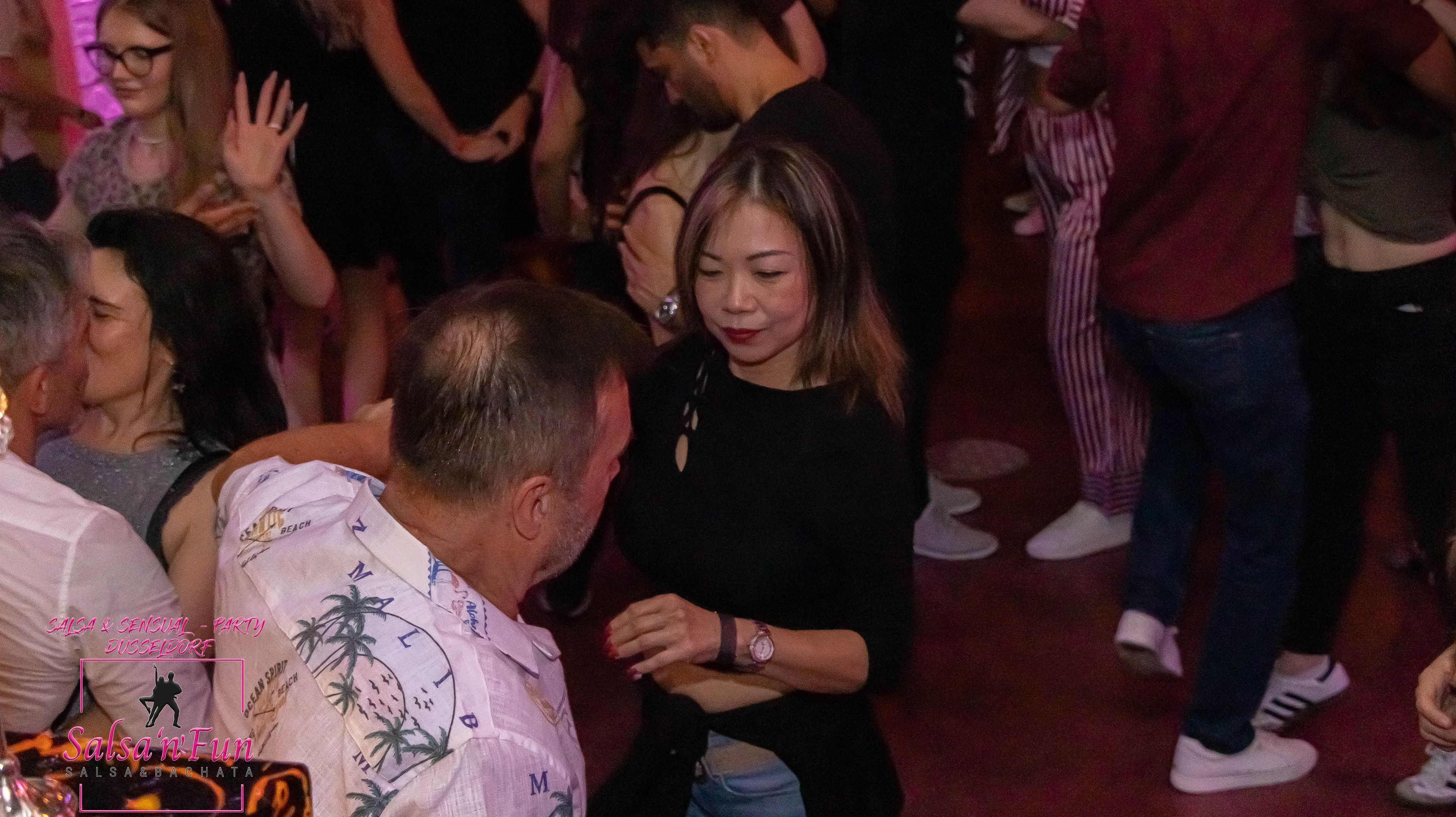 Halloween Salsa & Sensual Party 2024 - Bild 167