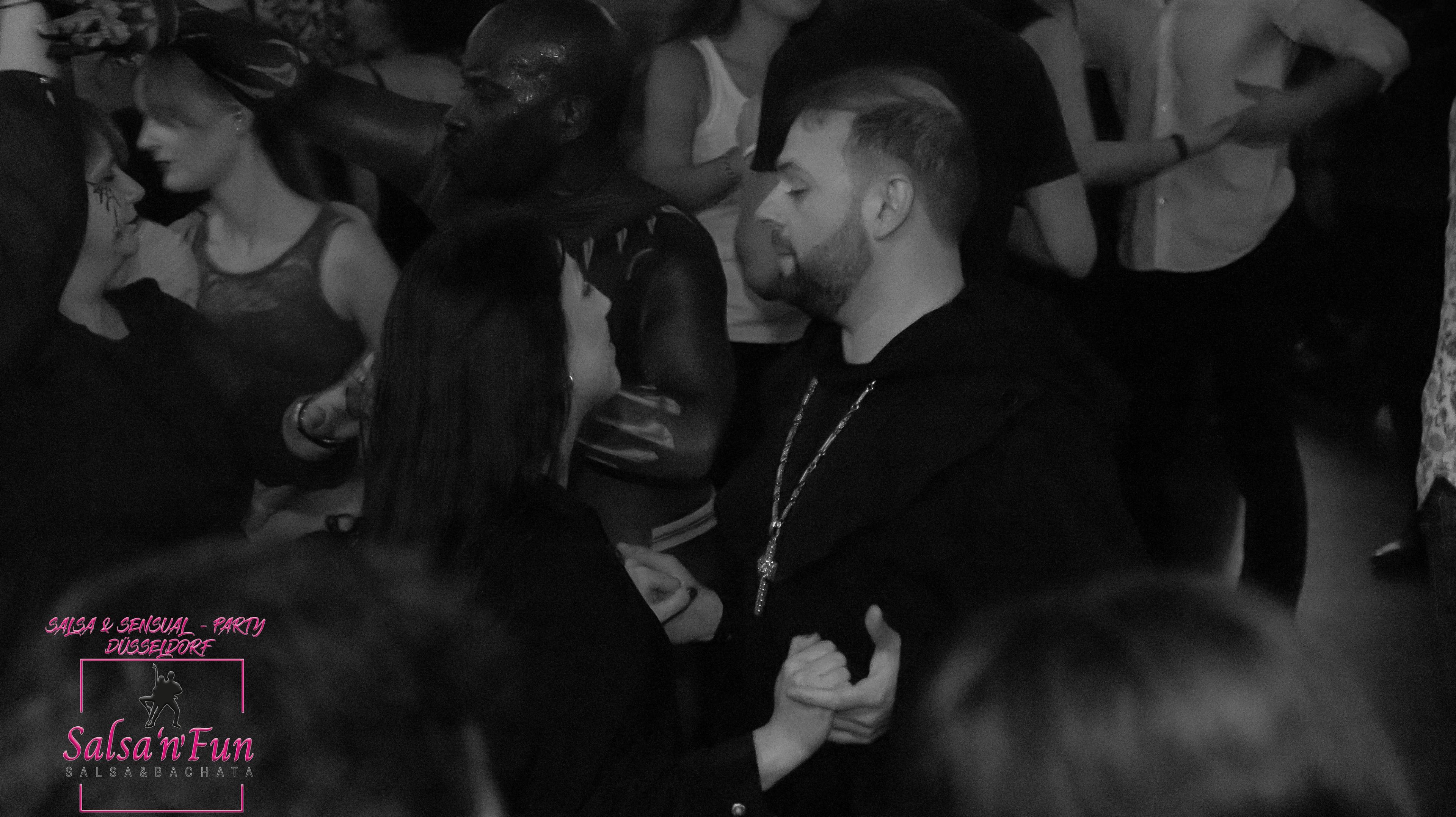 Halloween Salsa & Sensual Party 2024 - Bild 112