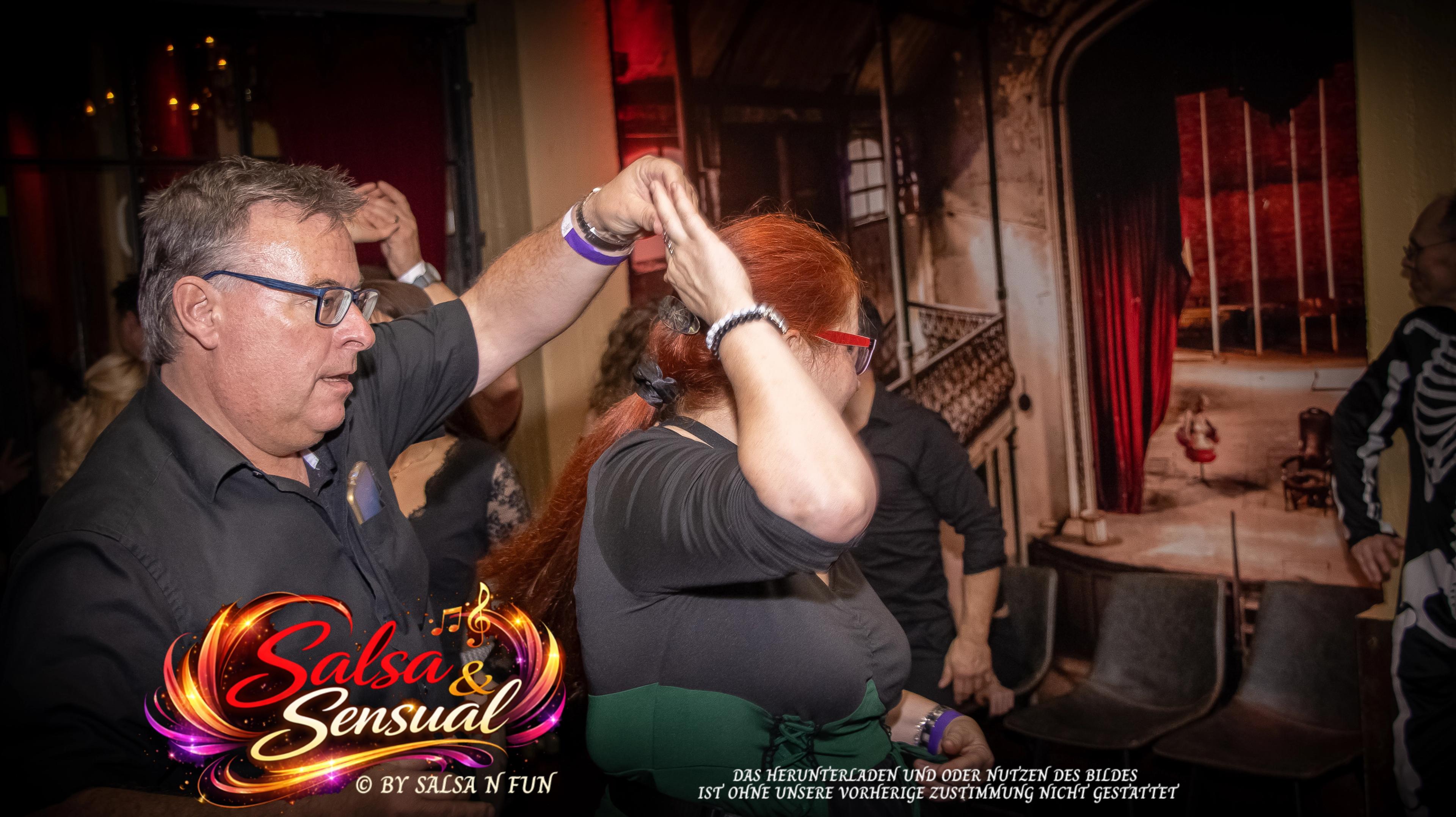 Halloween Salsa & Sensual Party 2025 - Bild 116