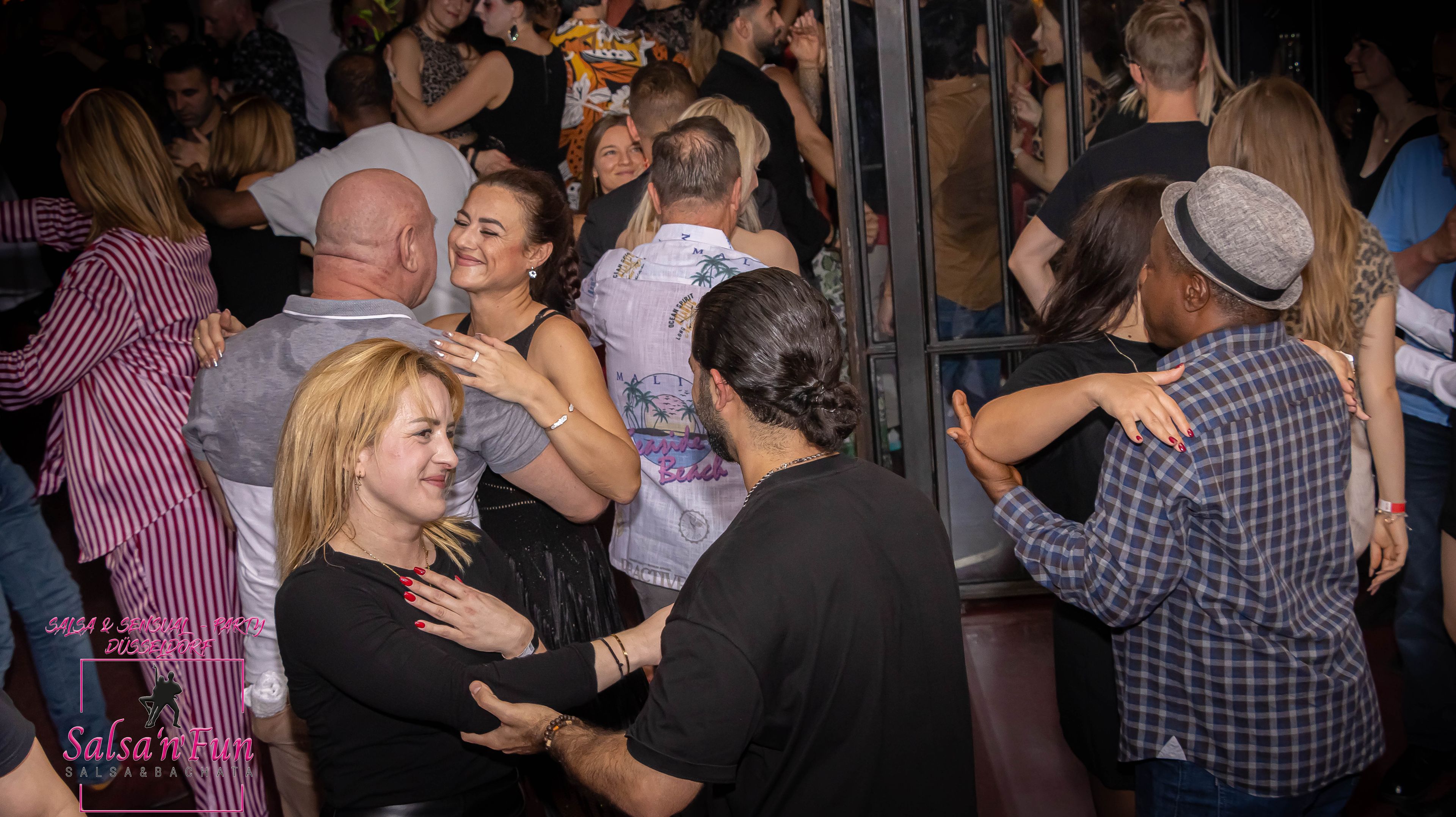 Halloween Salsa & Sensual Party 2024 - Bild 222