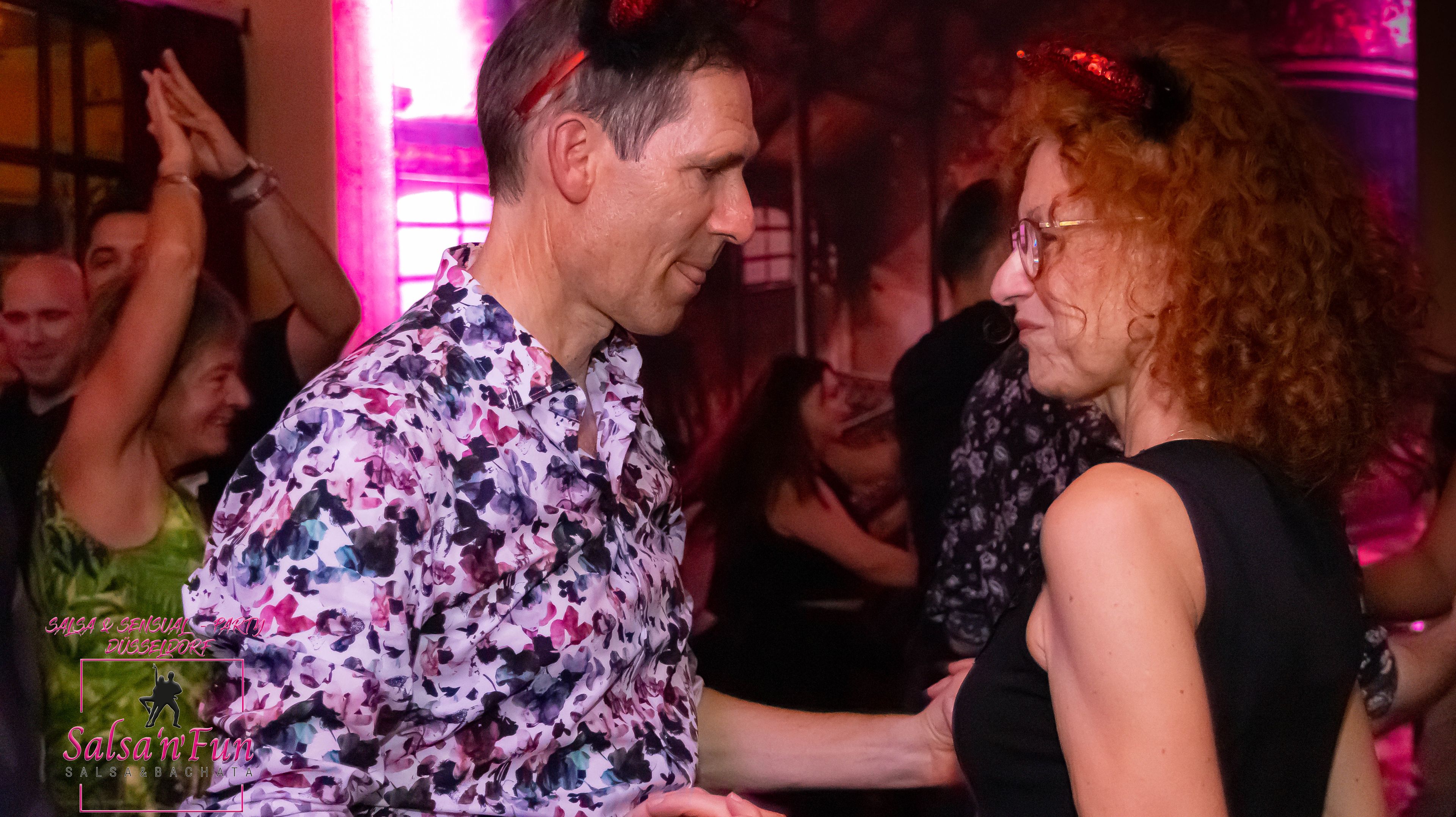 Halloween Salsa & Sensual Party 2024 - Bild 68