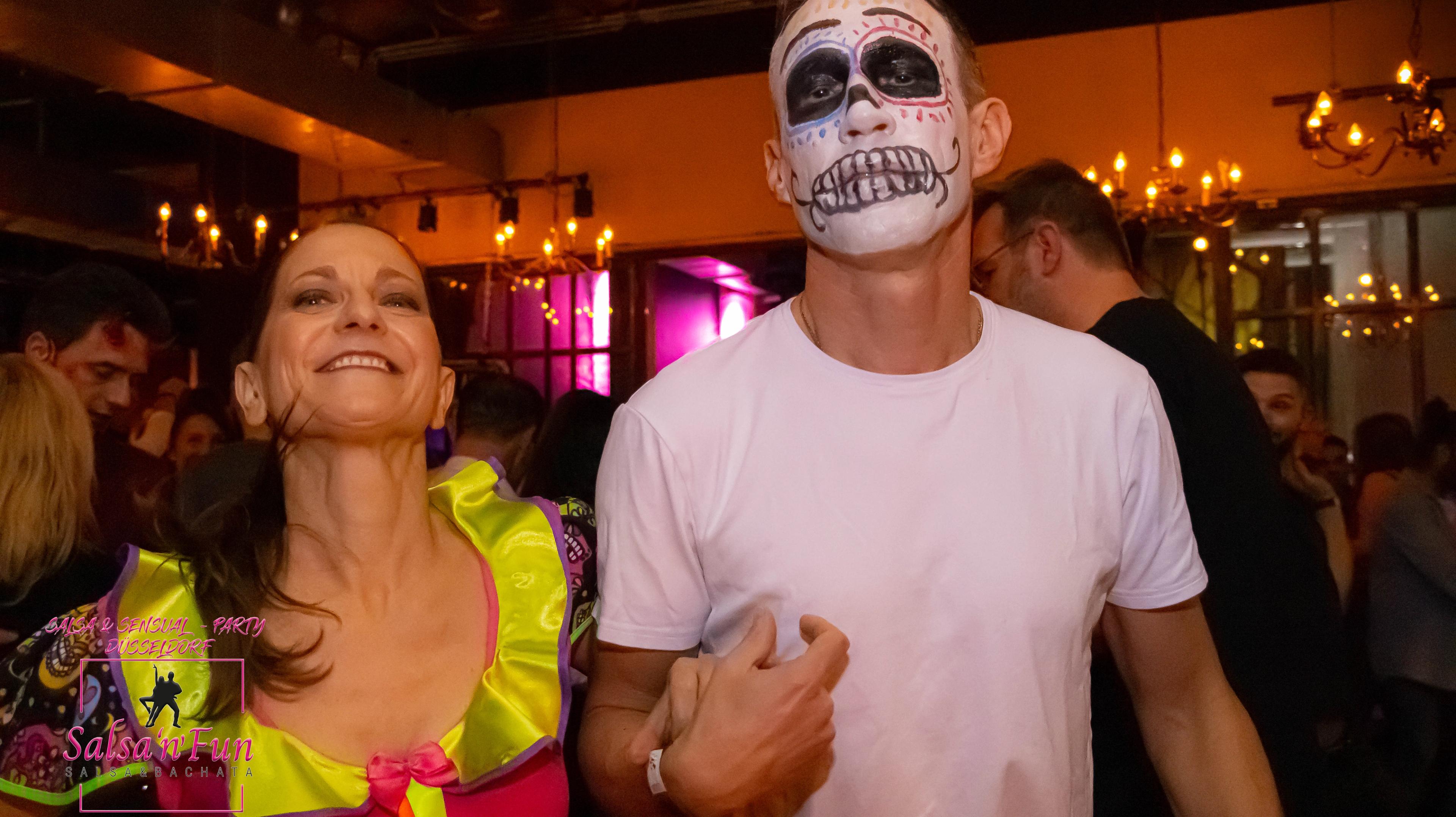 Halloween Salsa & Sensual Party 2024 - Bild 83
