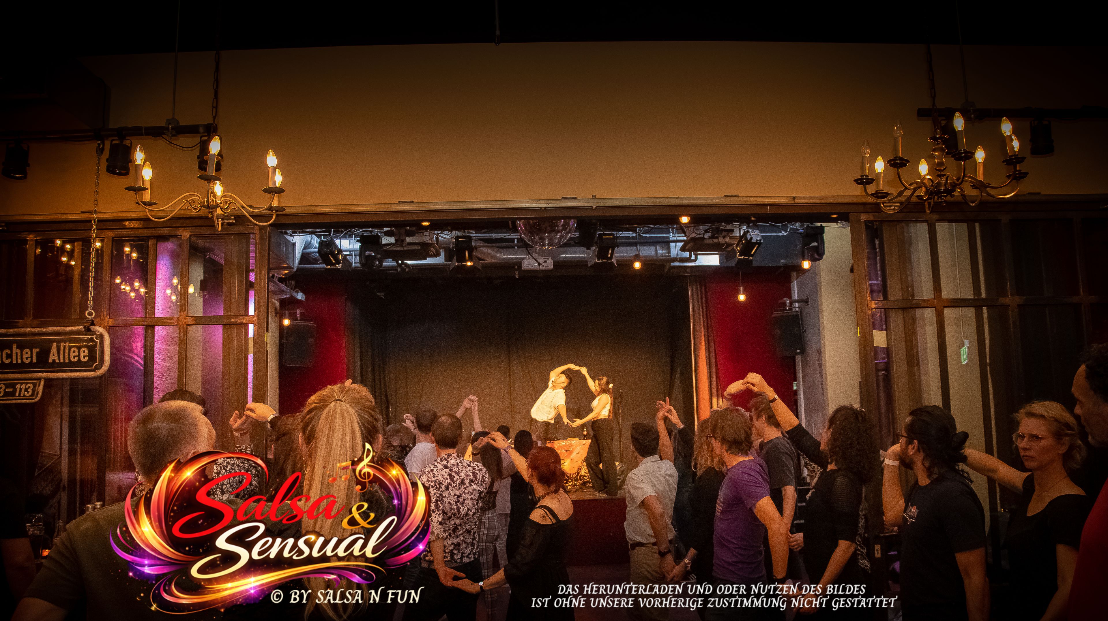 Halloween Salsa & Sensual Party 2025 - Bild 70