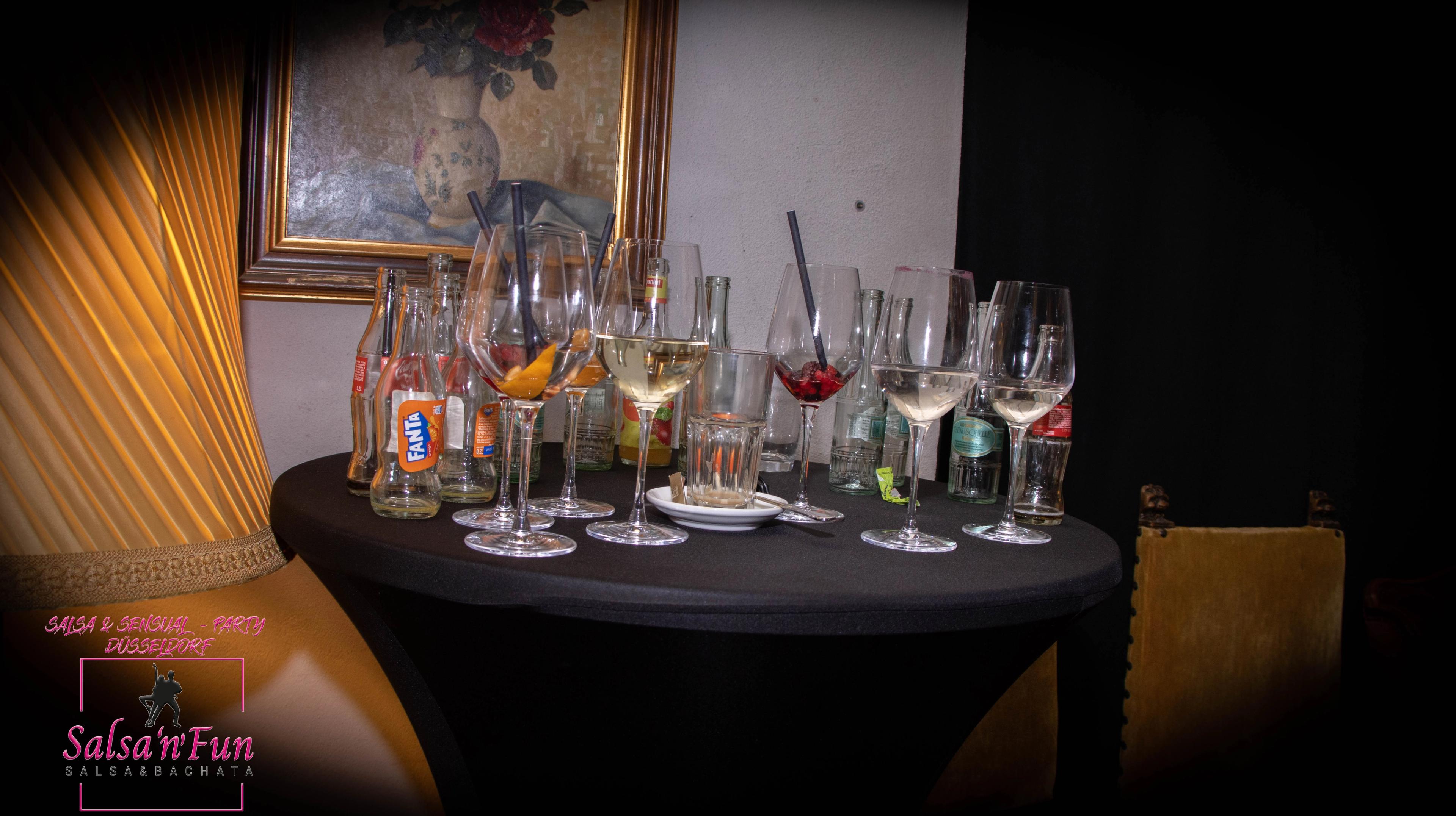 Halloween Salsa & Sensual Party 2024 - Bild 262