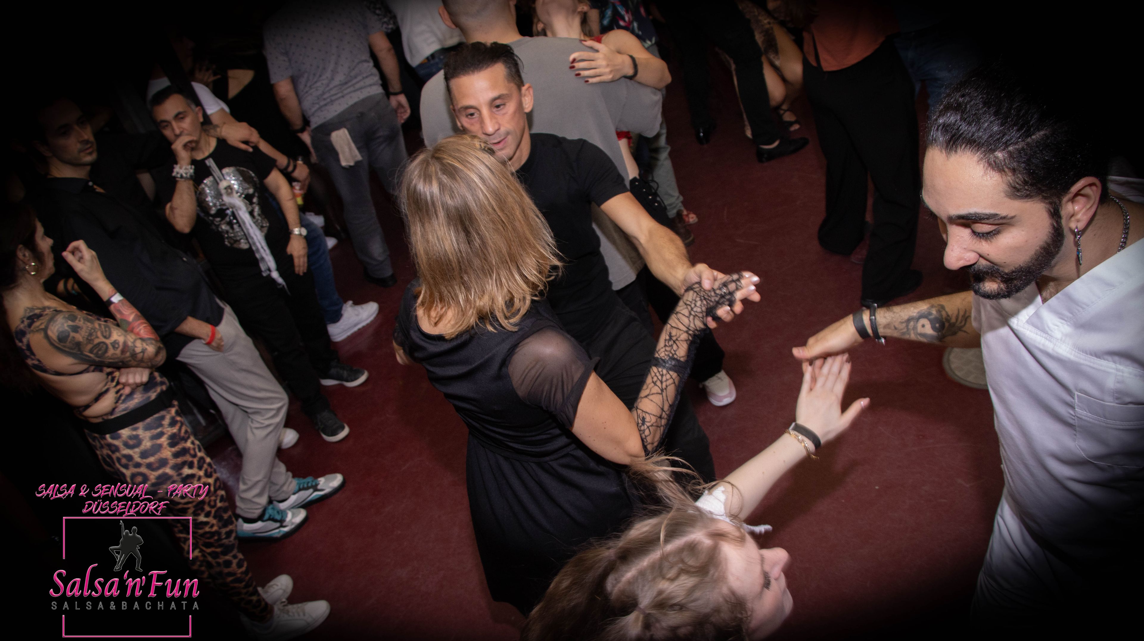 Halloween Salsa & Sensual Party 2024 - Bild 271