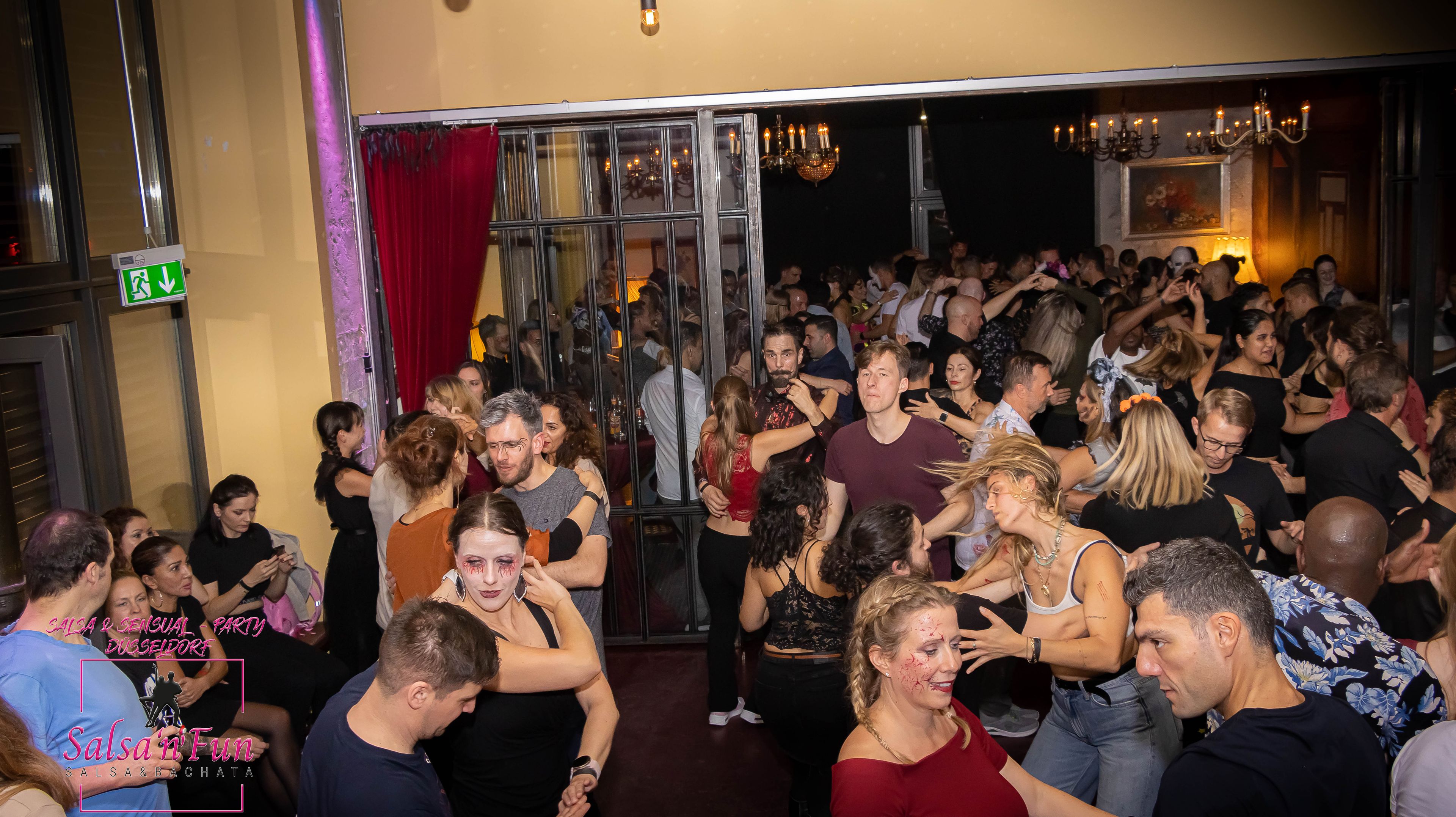 Halloween Salsa & Sensual Party 2024 - Bild 220
