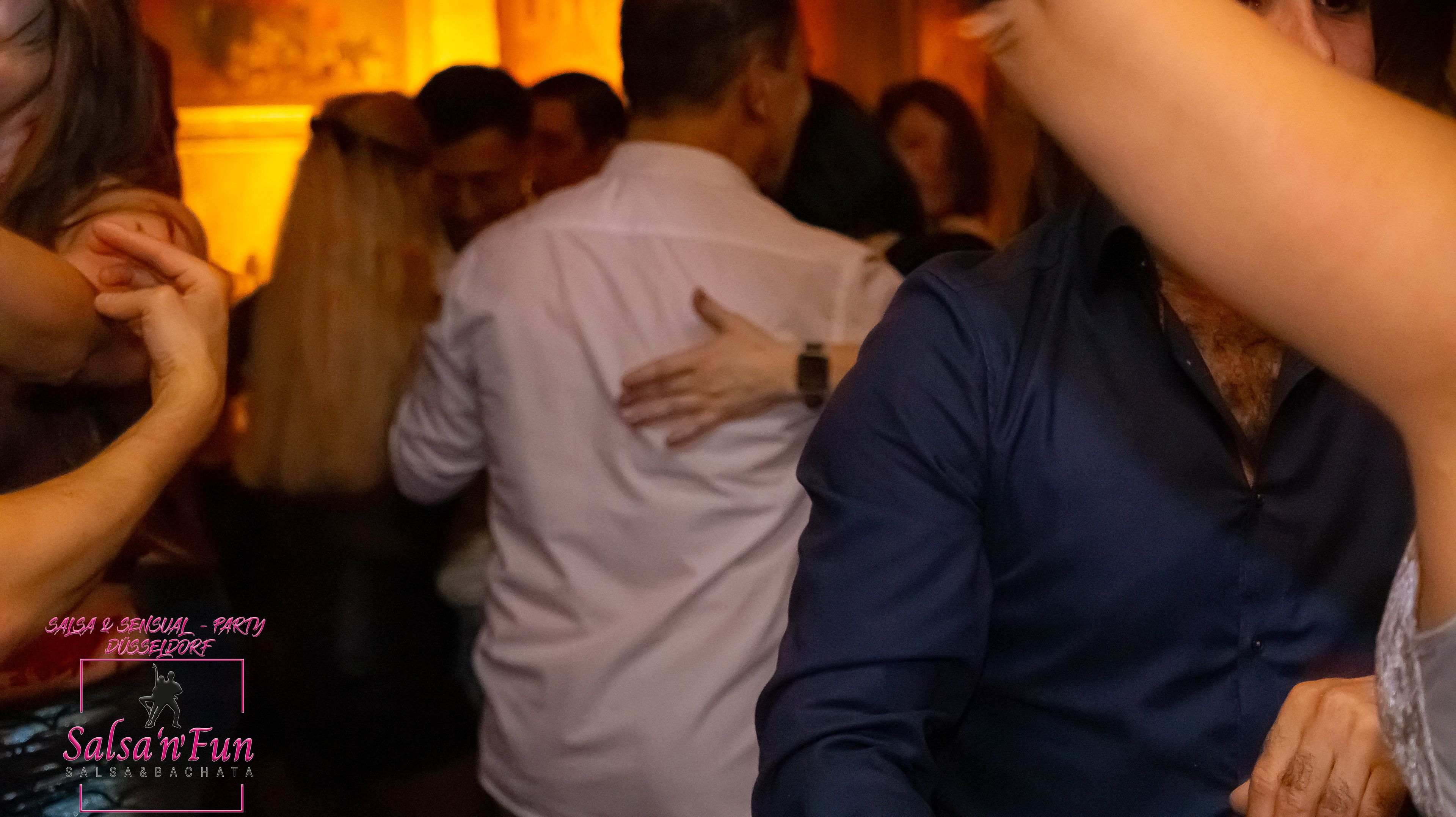 Halloween Salsa & Sensual Party 2024 - Bild 78