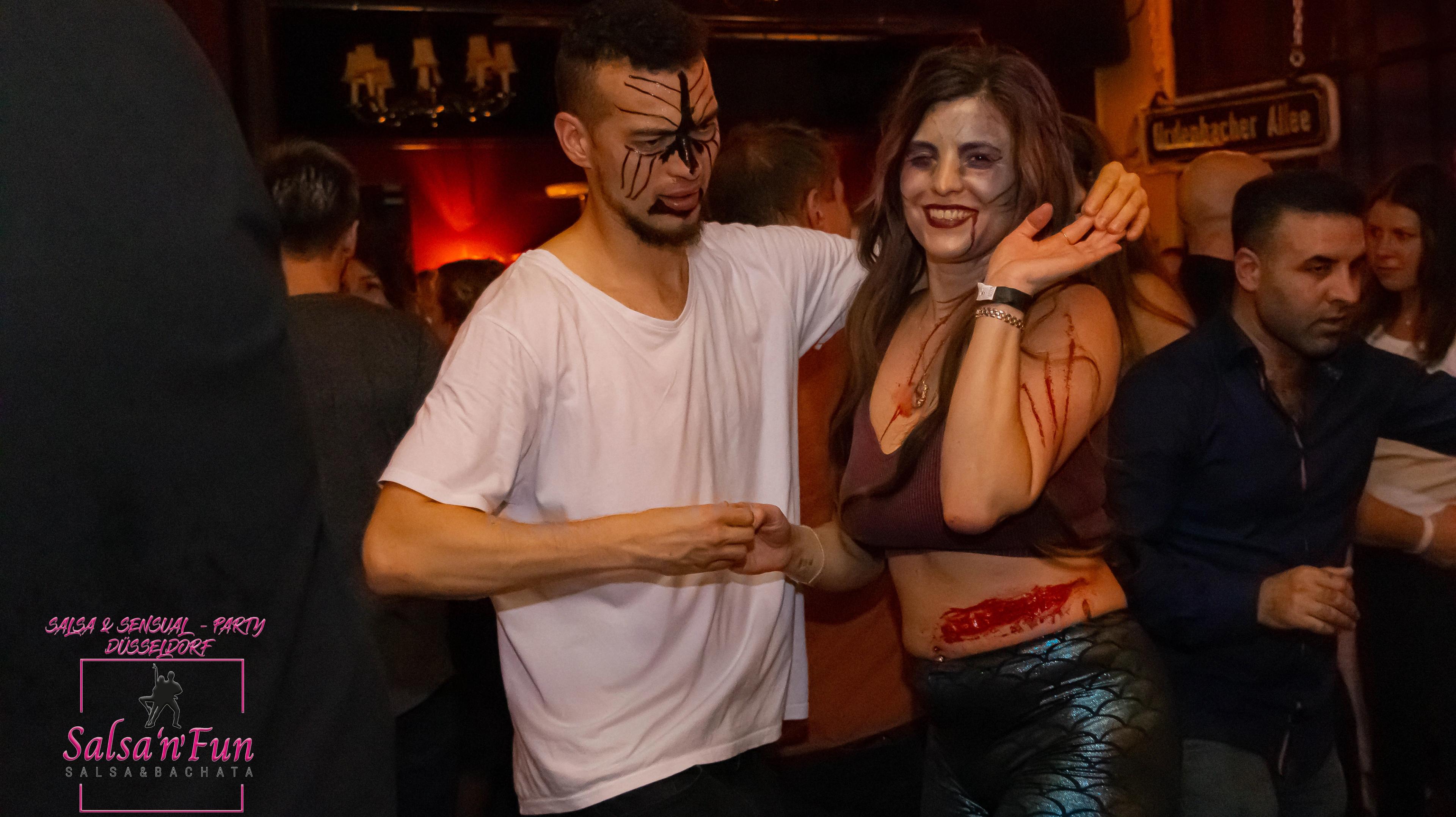 Halloween Salsa & Sensual Party 2024 - Bild 80