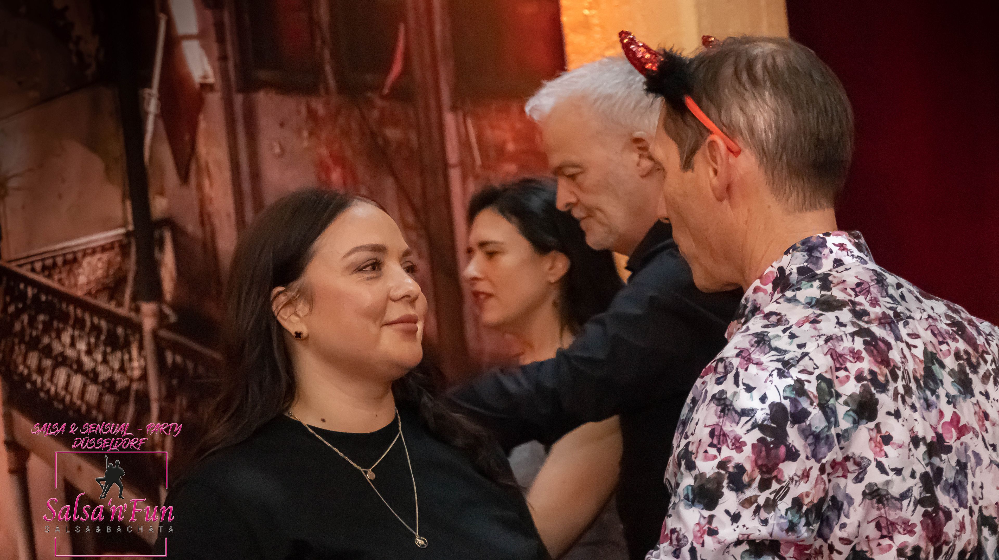 Halloween Salsa & Sensual Party 2024 - Bild 19