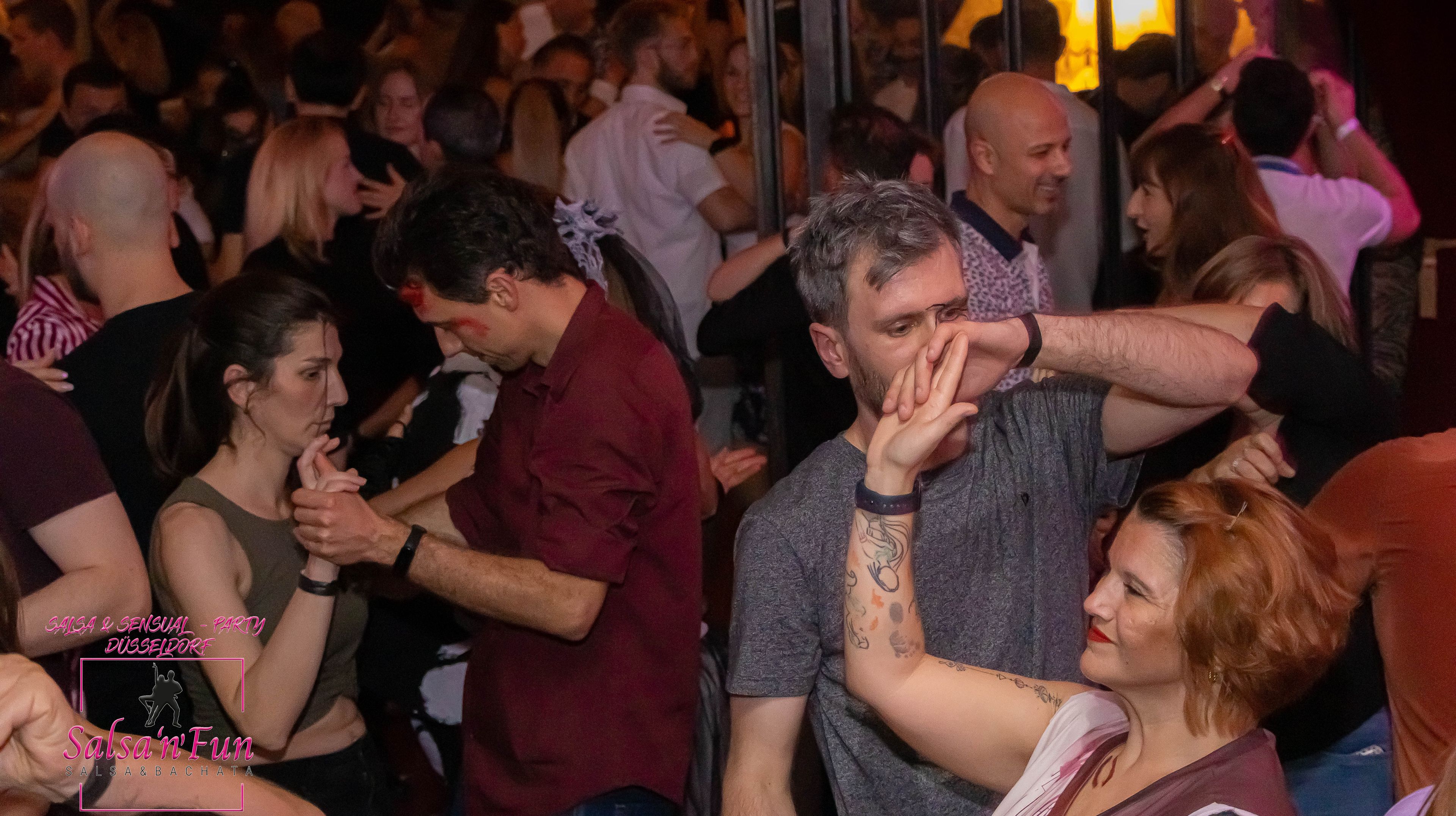Halloween Salsa & Sensual Party 2024 - Bild 165